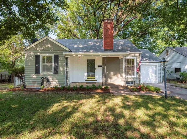 703 S Roosevelt Ave, Wichita, KS 67218