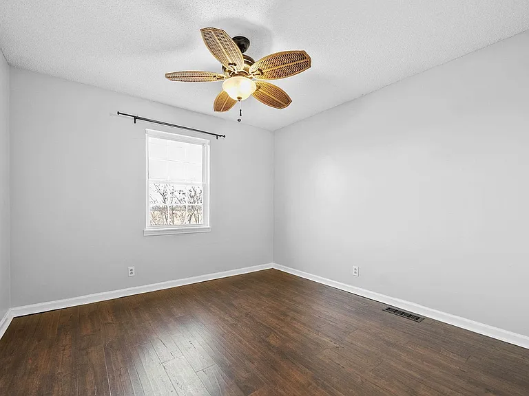 149 Bumpus Mill Rd — Photo 12