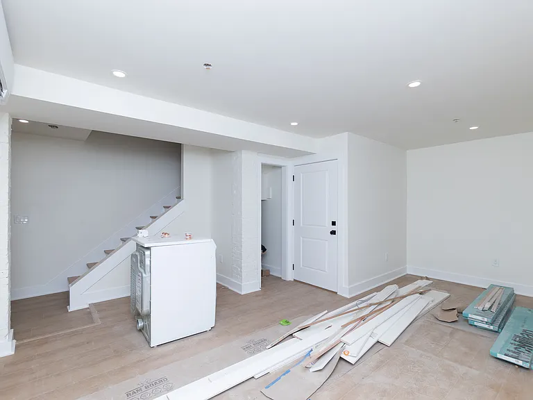 219 Trenton St #1 — Photo 8