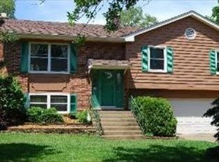 1450 Gainesboro Ct, Wheaton, IL