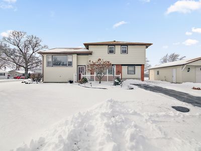 401 N Greeley St, Aroma Park, IL, 60910