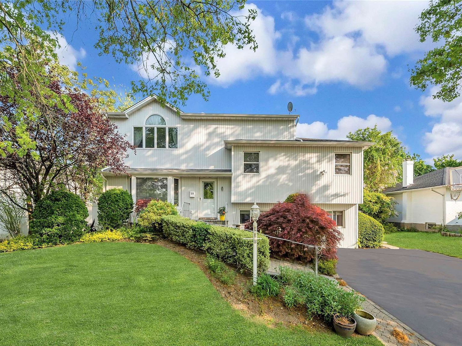 110 Birchwood Park Drive, Jericho, NY 11753 MLS 3477578 Zillow