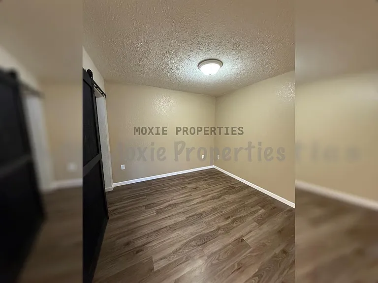 4122 Liberty St #D — Photo 4