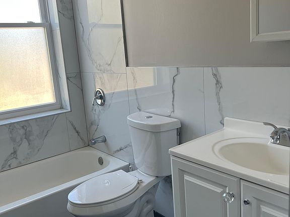 4th image of 38 Winans St APT 4