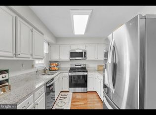 12361 Herrington Manor Dr, Silver Spring, MD 20904