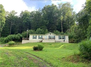 136 Malcomb Ln, Summersville, WV 26651