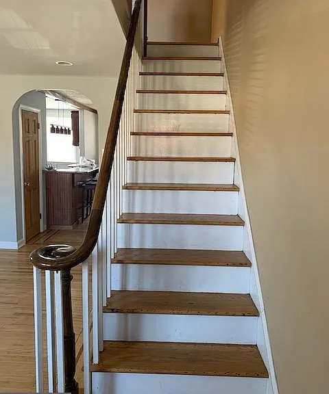 612 Cedar Ave — Photo 2