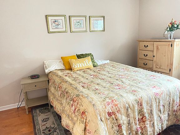 Queen size comfortable and clean bed