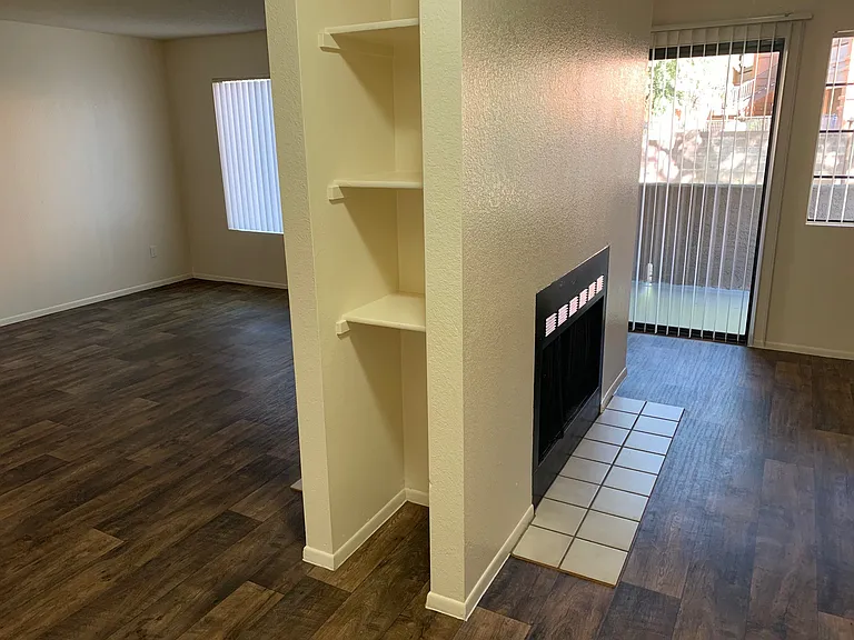 Coronado Villas — Photo 35