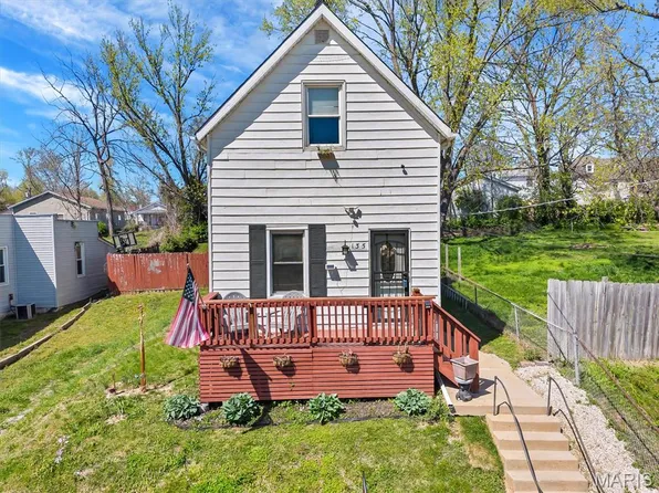 135 E Holden Ave, Saint Louis, MO 63125