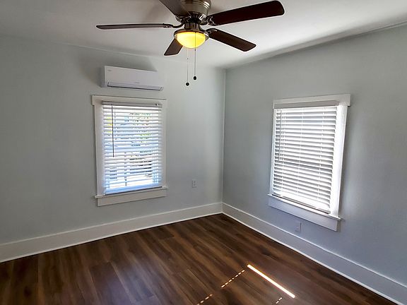 4th image of 2350 1st Ave S #1/2