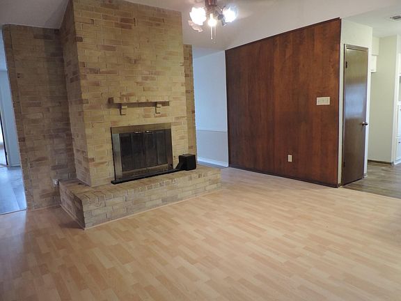 5th image of 12826 Foxburo Dr