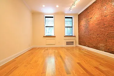 Rented by JK Dansar Corp