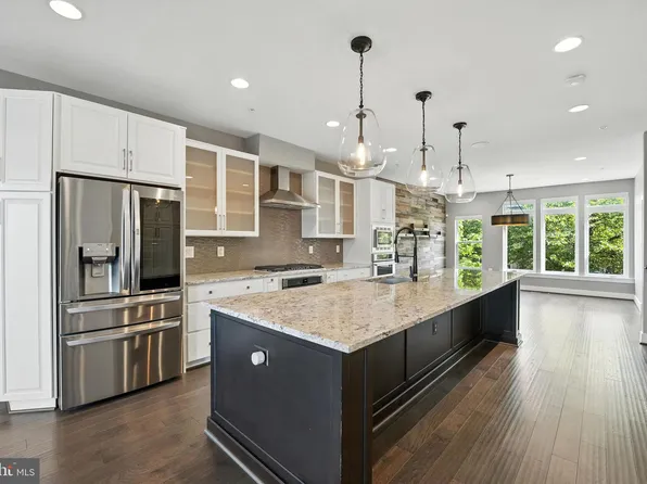 42391 Willow Creek Way, Ashburn, VA 20148