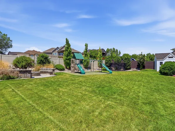 10676 S Urban Ridge Cv W, South Jordan, UT 84095