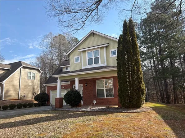 404 Park Pl, Fairburn, GA 30213