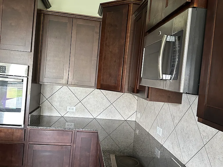 17570 Feather Ridge Dr — Photo 15