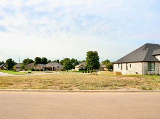 5048 E Swale Ct, Springfield, MO 65802