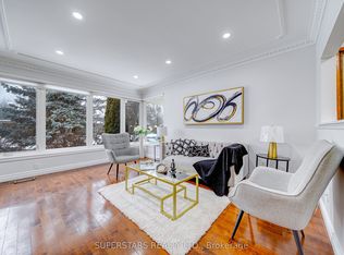 5 Terrington Ct, Toronto, ON M3B 2J9