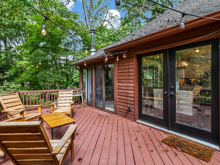 1677 Chinford Trl — Photo 25