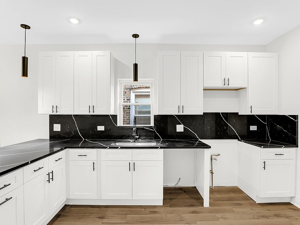 1st image of 7933 S Paulina St #1