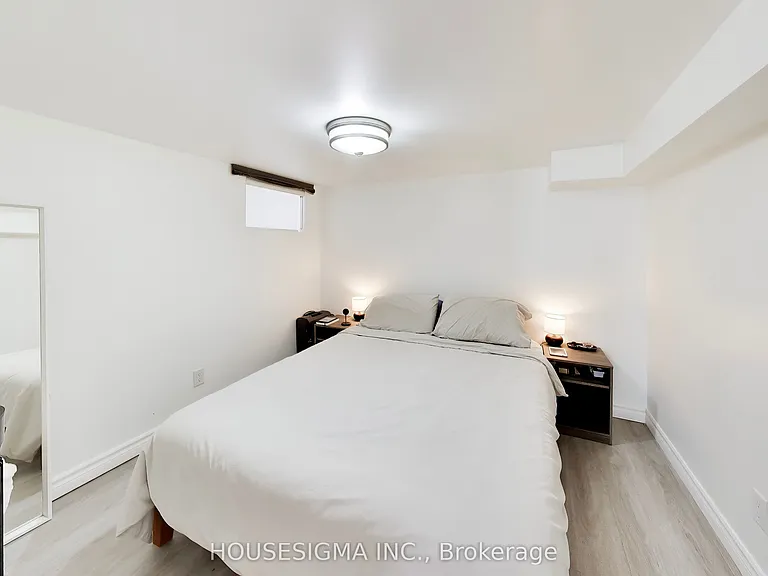 152 Linsmore Cres #LOWER — Photo 11