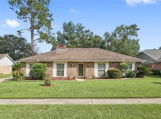 422 Cardinal Dr, Slidell, LA 70458