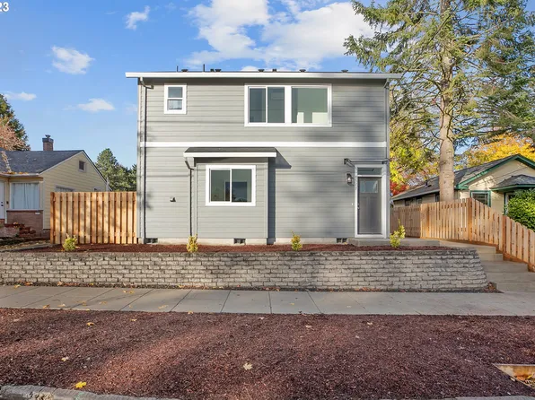 8511 SE Yamhill St, Portland, OR 97216