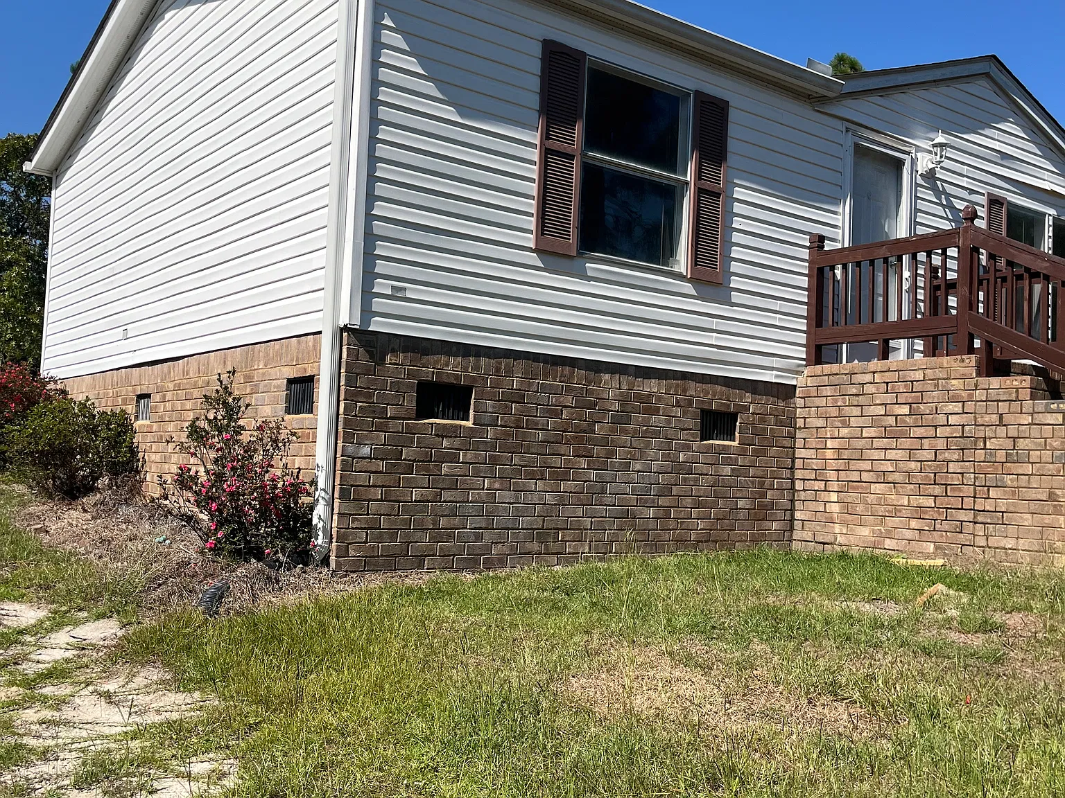 3 bed, 1400 sqft, $1,095 — Photo 2