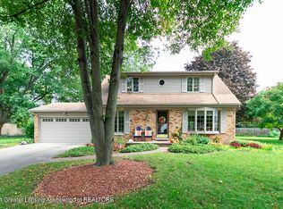2000 Riveria Dr, East Lansing, MI 48823