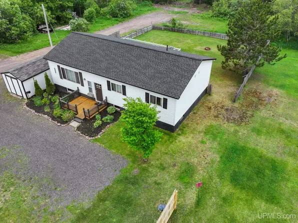 57175 6th St, Calumet, MI 49913