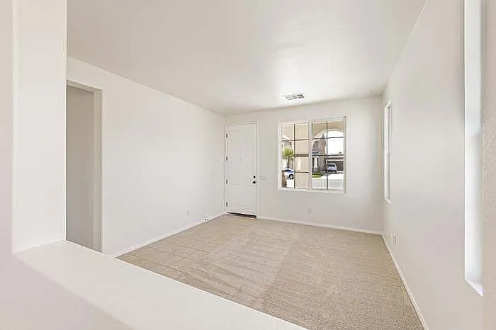 80604 Tinsley Ave — Photo 6