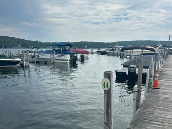 4 Bayshore Drive #U-044, Meredith, NH 03253