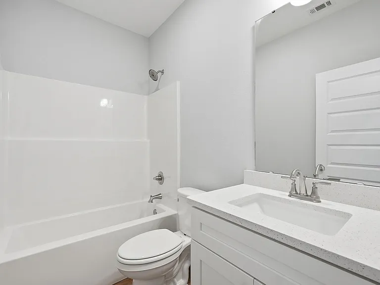 2588 Kingston Rd — Photo 18