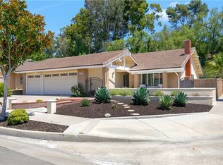 169 N Roth Ln, Orange, CA 92869