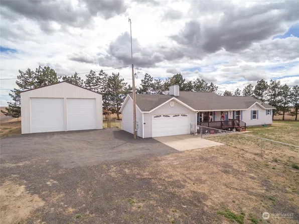 18493 Evans Road, Almira, WA 99103