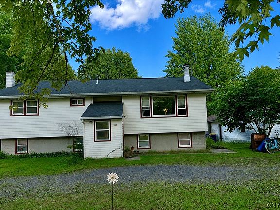 2nd image of 11490 White Rd