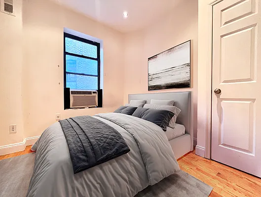 Rented by Vector New York, LLC | media 22