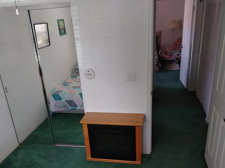 582 Windsor Sq #201 — Photo 16