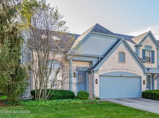 510 Cherbourg Dr, Buffalo Grove, IL 60089