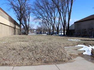 1113 3rd St S #1115-1117, La Crosse, WI 54601