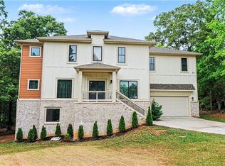 1705 Littlebrook Ct, Loganville, GA 30052