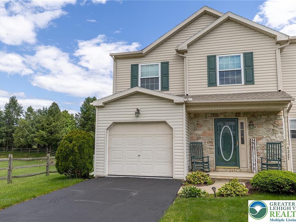 1st image of 4227 Bedford Dr
