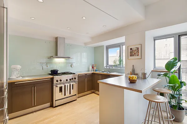 Sold by CORE | media 14