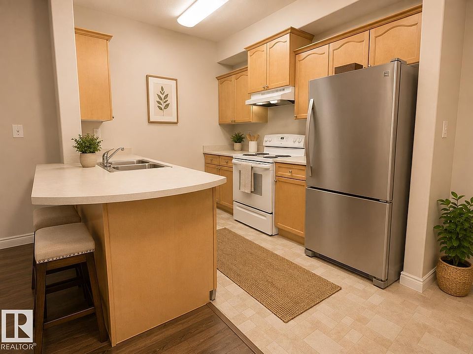 1st image of 16715 100th Ave NW #204
