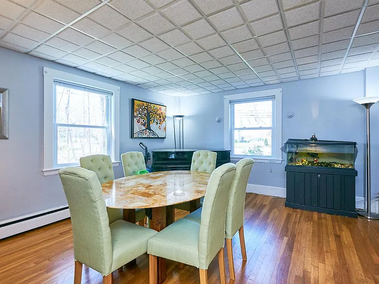 205 Woburn St #1 — Photo 9