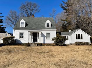 48 Hilton St, Darien, CT 06820