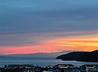 5202 Maritime Ct, Anacortes, WA 98221