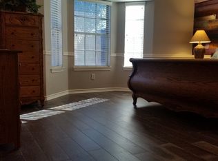 2319 Bay Lakes Ct, Arlington, TX 76016