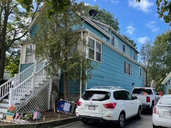 96 Burpee Rd, Swampscott, MA 01907